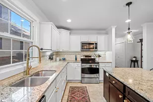 15 Phillips Ln, Greenville, SC 29605 - Photo 17