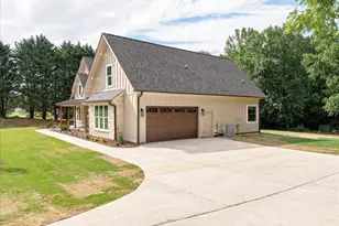 4742 Jordan Rd, Greer, SC 29651 - Photo 37