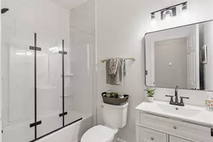 2 Lotus Ct, Greenville, SC 29609 - Photo 27