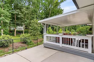 2 Lotus Ct, Greenville, SC 29609 - Photo 37
