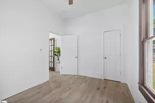 8 Bragg St, Greenville, SC 29611 - Photo 19