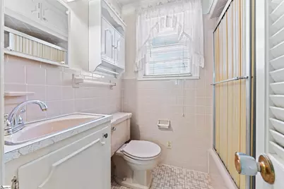 210 N Rockview Drive, Greenville, SC 29609 - Photo 23