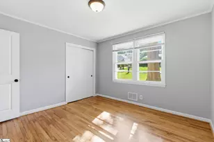 116 W Decatur St, Greenville, SC 29617 - Photo 13