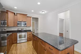 109 Kimborough St, Greenville, SC 29607 - Photo 9