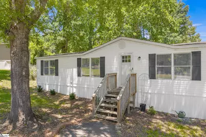 313 W Bagwell Road, Liberty, SC 29657 - Photo 5