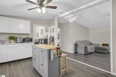 313 W Bagwell Road, Liberty, SC 29657 - Photo 15