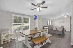 313 W Bagwell Rd, Liberty, SC 29657 - Photo 11
