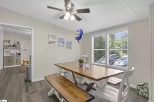 313 W Bagwell Rd, Liberty, SC 29657 - Photo 9