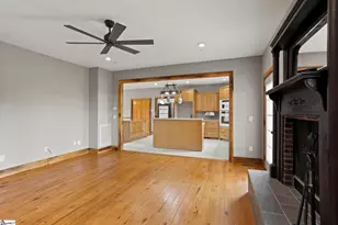 210 Rutledge Lake Rd, Greenville, SC 29617 - Photo 9