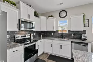 107 Brown Cir, Easley, SC 29642 - Photo 9