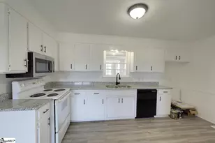 129 Venus St, Inman, SC 29349 - Photo 9