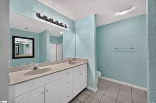 202 Ashford Ct, Easley, SC 29642 - Photo 13