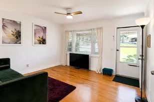 16 Theodore Cir, Greenville, SC 29611 - Photo 7
