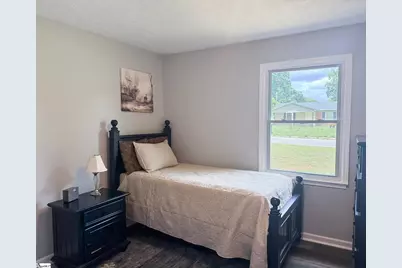204 Idlewild Avenue, Greenville, SC 29605 - Photo 9