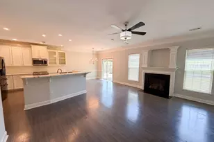 301 Cypress Hill Ct, Simpsonville, SC 29681 - Photo 3