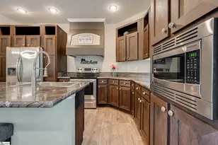 25 Valley Rd, Travelers Rest, SC 29690 - Photo 13