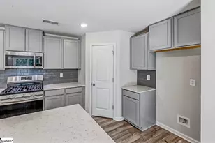 1285 Kilead Ct, Boiling Springs, SC 29316 - Photo 11