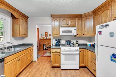 109 Baldwin Circle, Mauldin, SC 29662 - Photo 5