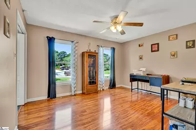 104 Locksley Drive, Greenwood, SC 29649 - Photo 9
