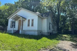 922 N Logan St, Gaffney, SC 29341 - Photo 5
