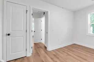 31 Hellams St, Greenville, SC 29611 - Photo 19