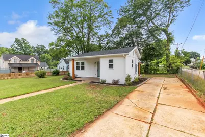 31 Hellams Street, Greenville, SC 29611 - Photo 3
