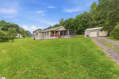 617 Pumpkintown Highway, Pickens, SC 29671 - Photo 1