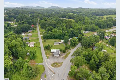 617 Pumpkintown Highway, Pickens, SC 29671 - Photo 33