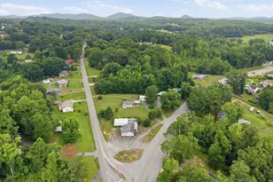617 Pumpkintown Hwy, Pickens, SC 29671 - Photo 33