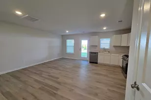 2061 Hillman Wy, Roebuck, SC 29376 - Photo 17