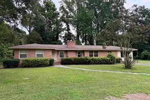 105 Ansel Dr, Clinton, SC 29325 - Photo 1