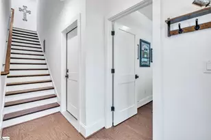 21 Conwell St, Greenville, SC 29601 - Photo 11