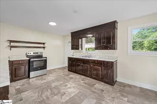 108 Valley Dr, Greer, SC 29651 - Photo 13