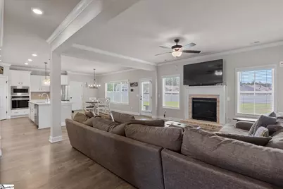 103 Martin Woods Way, Fountain Inn, SC 29644 - Photo 7
