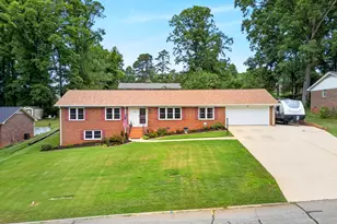 208 Holly Rd, Taylors, SC 29687 - Photo 1