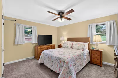 208 Holly Road, Taylors, SC 29687 - Photo 37