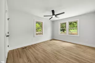 5497 Old Buncombe Rd, Greenville, SC 29609 - Photo 25