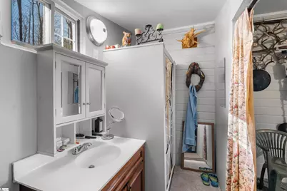 413 Edisto. Road, Gray Court, SC 29645 - Photo 5