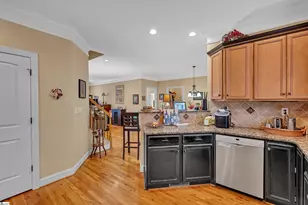 18 Worthington Ct, Simpsonville, SC 29681 - Photo 11
