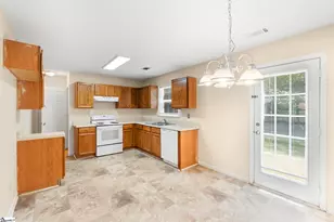 609 Golden Springs Ln, Liberty, SC 29657 - Photo 7