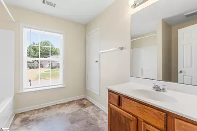 609 Golden Springs Lane, Liberty, SC 29657 - Photo 11