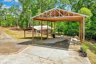 241 Bramlett Rd, Greer, SC 29651 - Photo 5