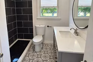110 Knox St, Greenville, SC 29605 - Photo 13