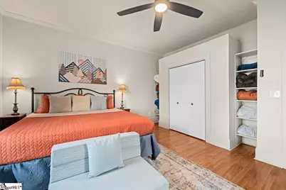 26 W 5th Street, Greenville, SC 29611 - Photo 17
