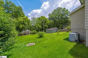 26 W 5th St, Greenville, SC 29611 - Photo 29