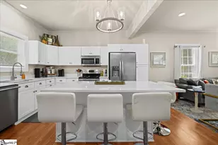 26 W 5th St, Greenville, SC 29611 - Photo 11
