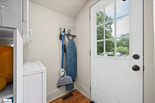26 W 5th St, Greenville, SC 29611 - Photo 25