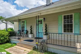 26 W 5th St, Greenville, SC 29611 - Photo 3