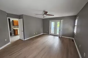 803 Dillard Rd, Greer, SC 29650 - Photo 13