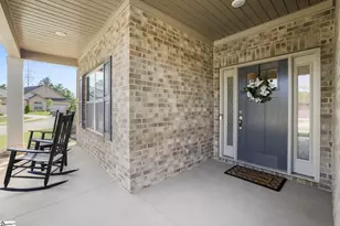 828 Vita Dr, Greer, SC 29650 - Photo 3